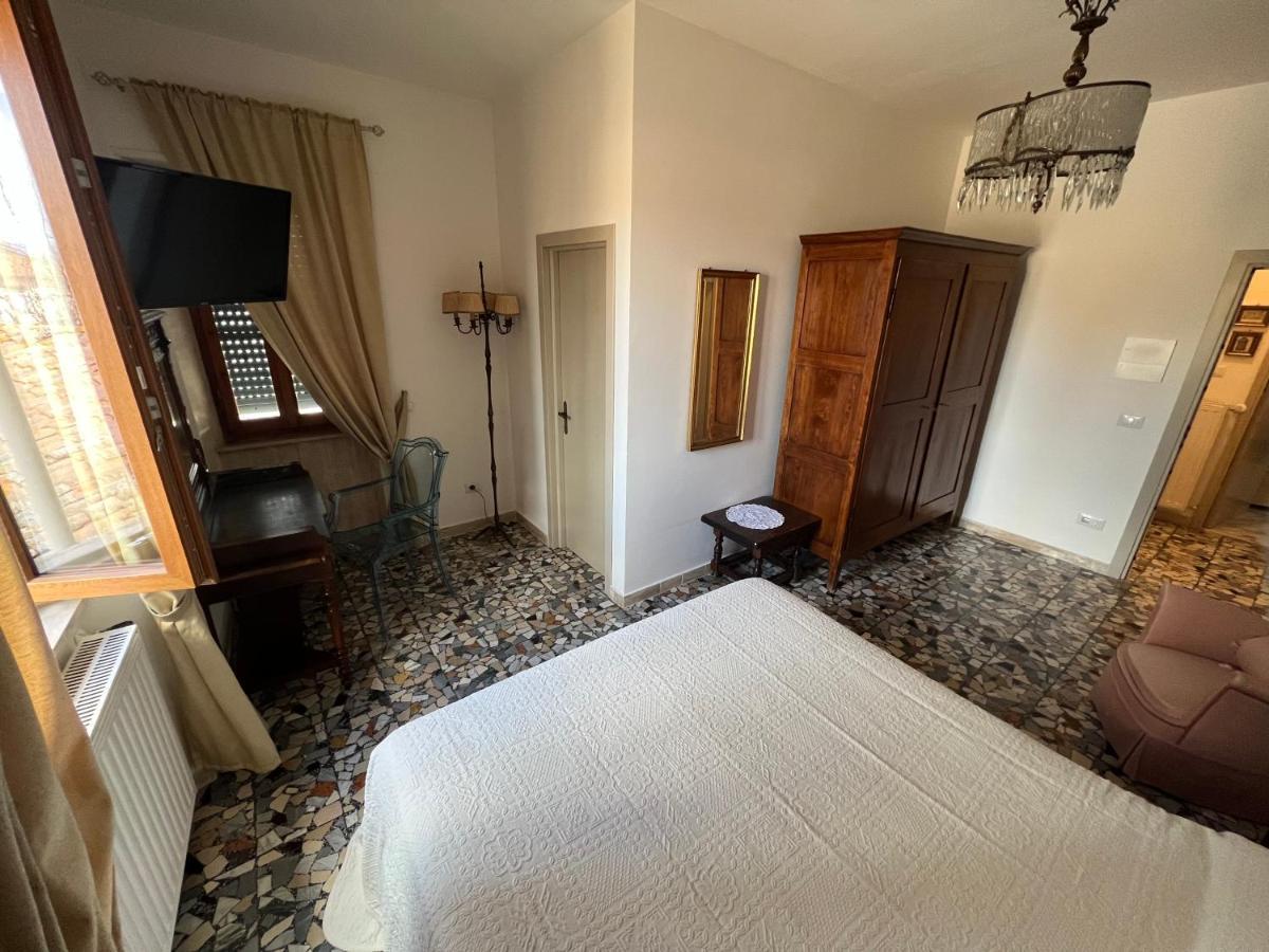 Le Camere Dei Magi Saturnia Exterior foto