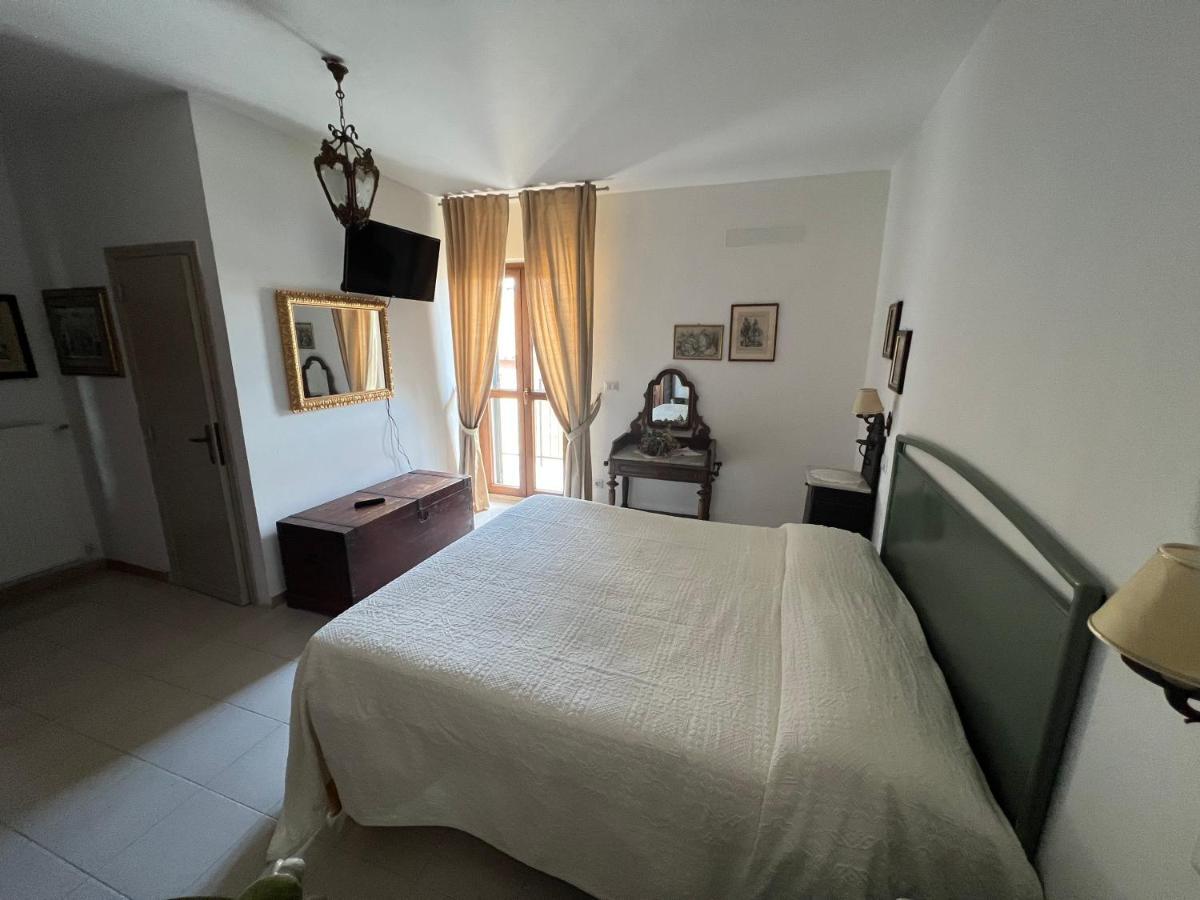 Le Camere Dei Magi Saturnia Exterior foto