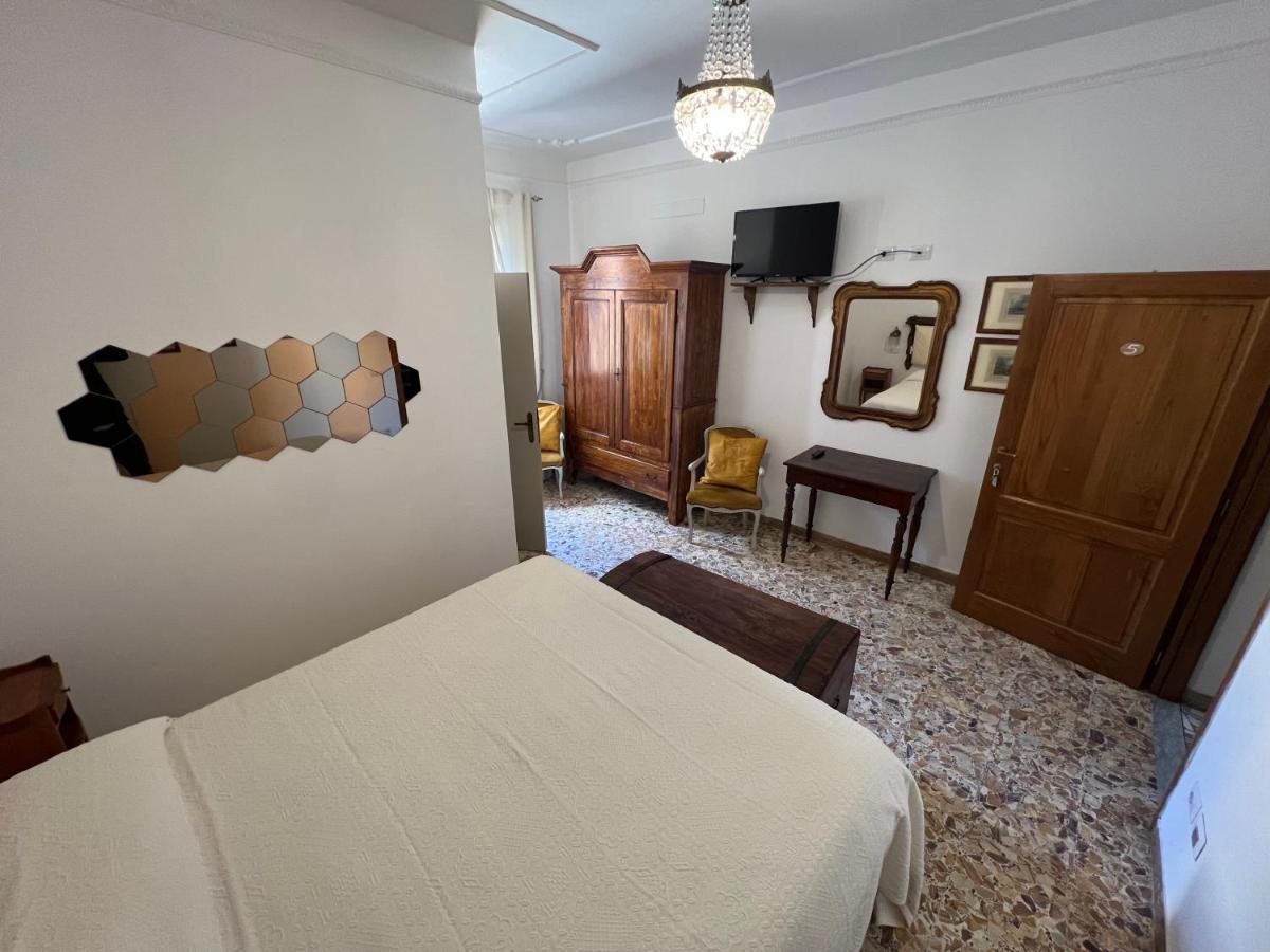Le Camere Dei Magi Saturnia Exterior foto